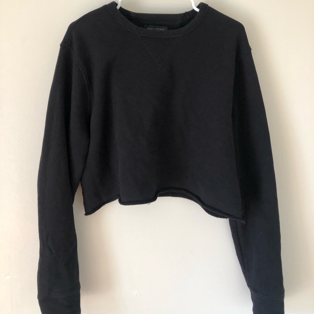 Crewneck crop sweatshirt